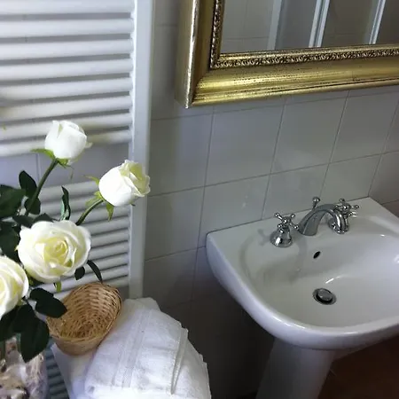 Lejlighed A Casa Di Rosa Gambassi Terme