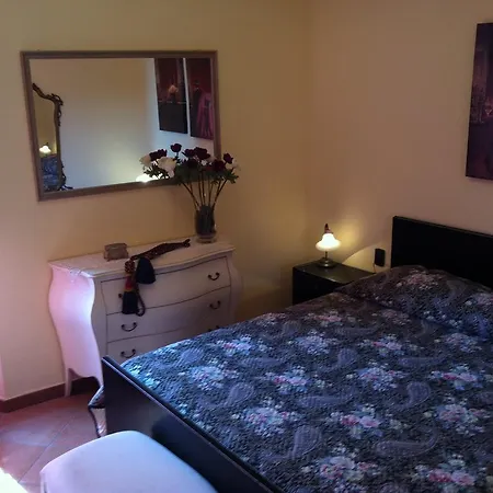 아파트 A Casa Di Rosa